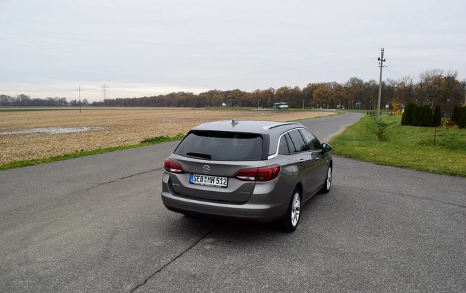 Opel Astra cena 49900 przebieg: 133800, rok produkcji 2017 z Ciechanów małe 172